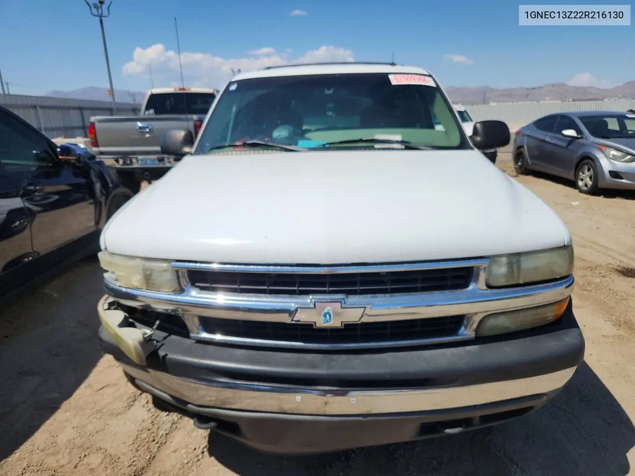 2002 Chevrolet Tahoe C1500 VIN: 1GNEC13Z22R216130 Lot: 62509366