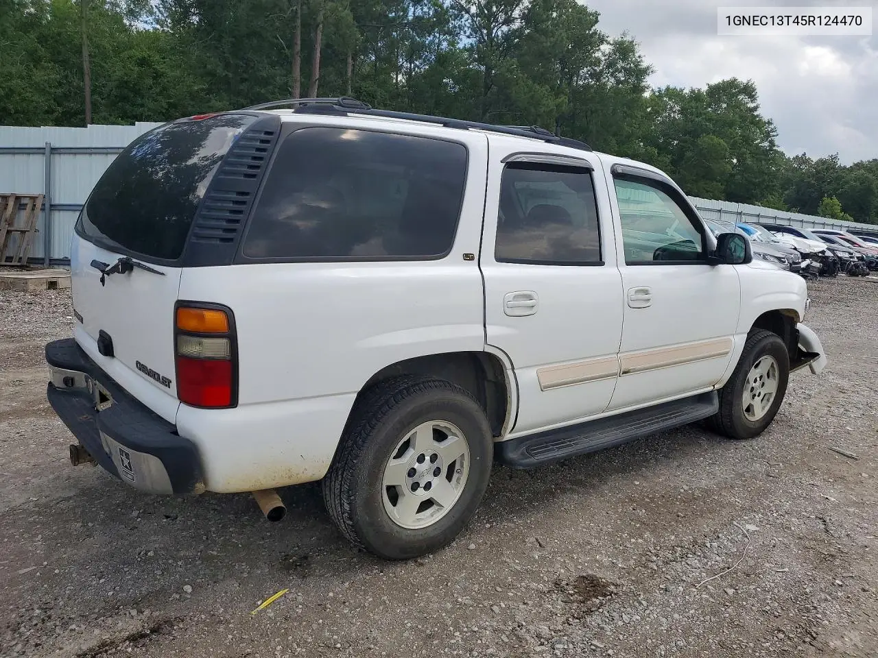 2005 Chevrolet Tahoe C1500 VIN: 1GNEC13T45R124470 Lot: 61183616