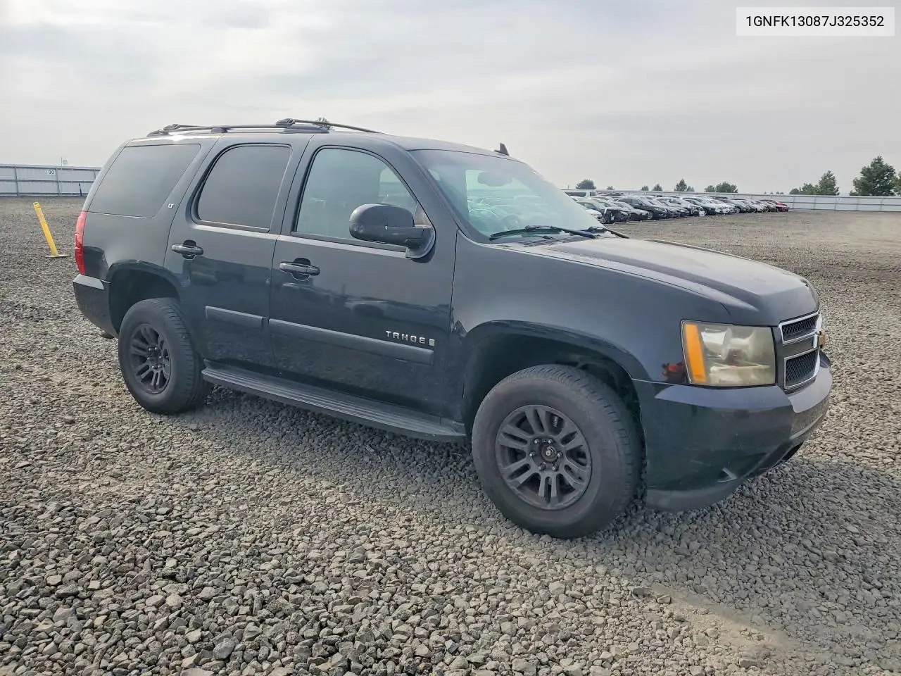 2007 Chevrolet Tahoe K1500 VIN: 1GNFK13087J325352 Lot: 61612116