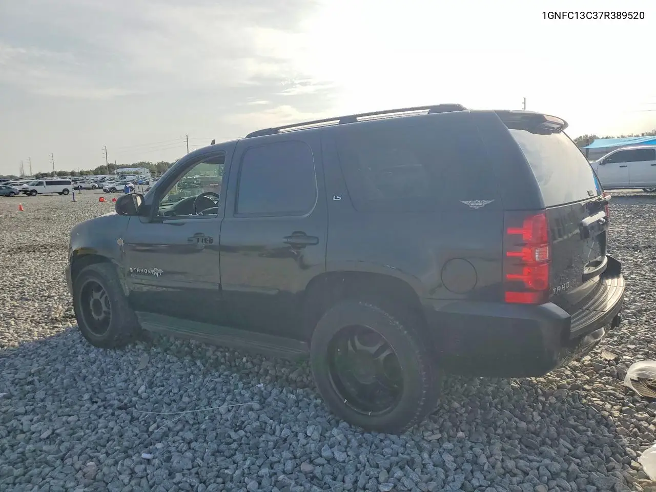 2007 Chevrolet Tahoe C1500 VIN: 1GNFC13C37R389520 Lot: 61792446