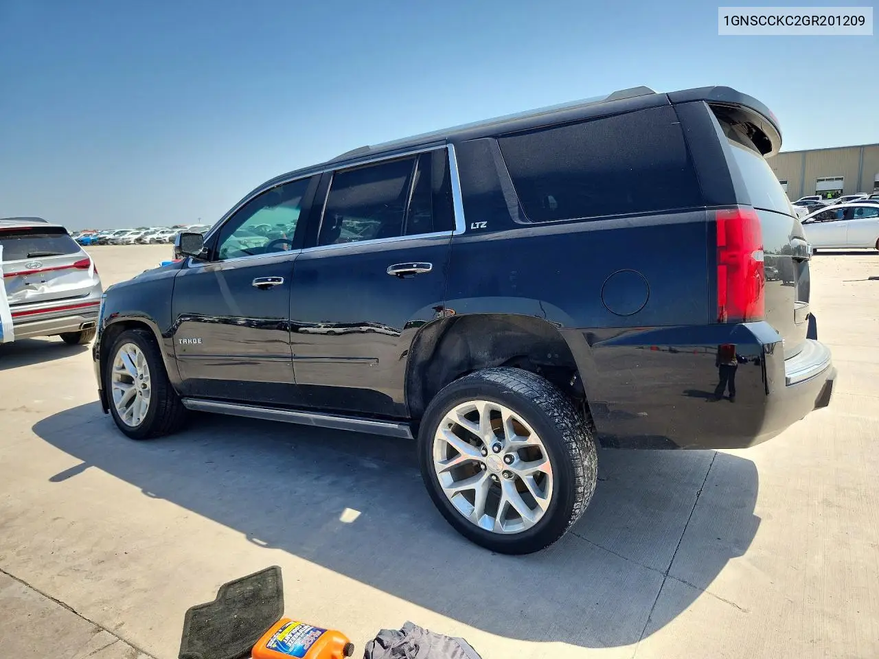2016 Chevrolet Tahoe C1500 Ltz VIN: 1GNSCCKC2GR201209 Lot: 60459026