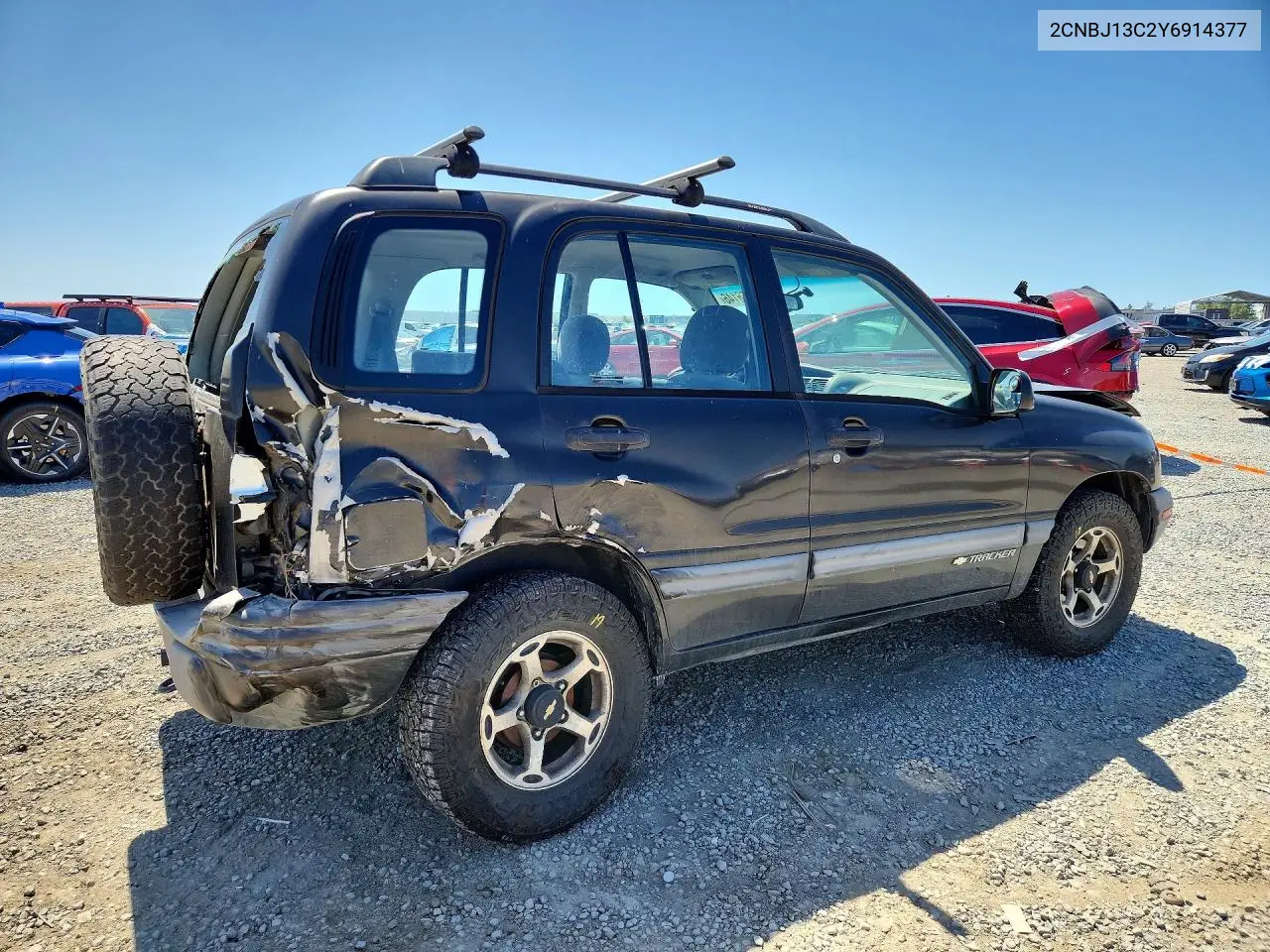 2000 Chevrolet Tracker VIN: 2CNBJ13C2Y6914377 Lot: 49966146