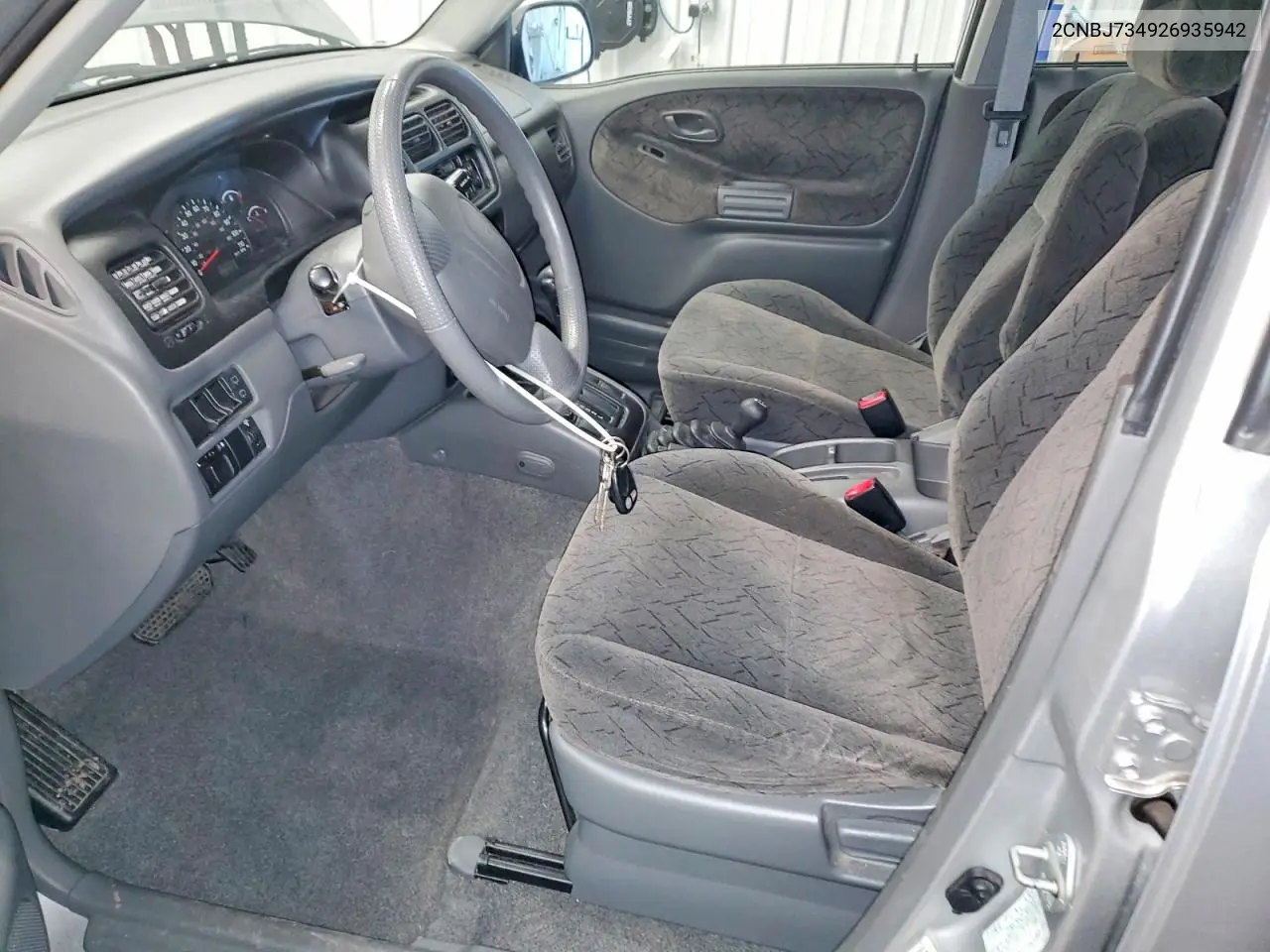 2002 Chev Tracker VIN: 2CNBJ734926935942 Lot: 49281706