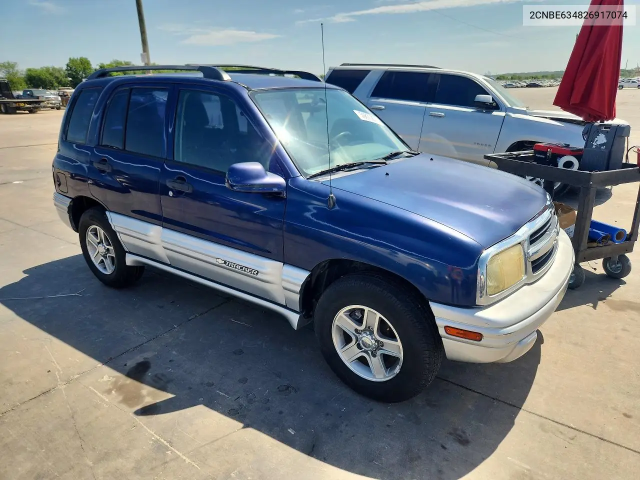 2002 Chevrolet Tracker Lt VIN: 2CNBE634826917074 Lot: 59870876