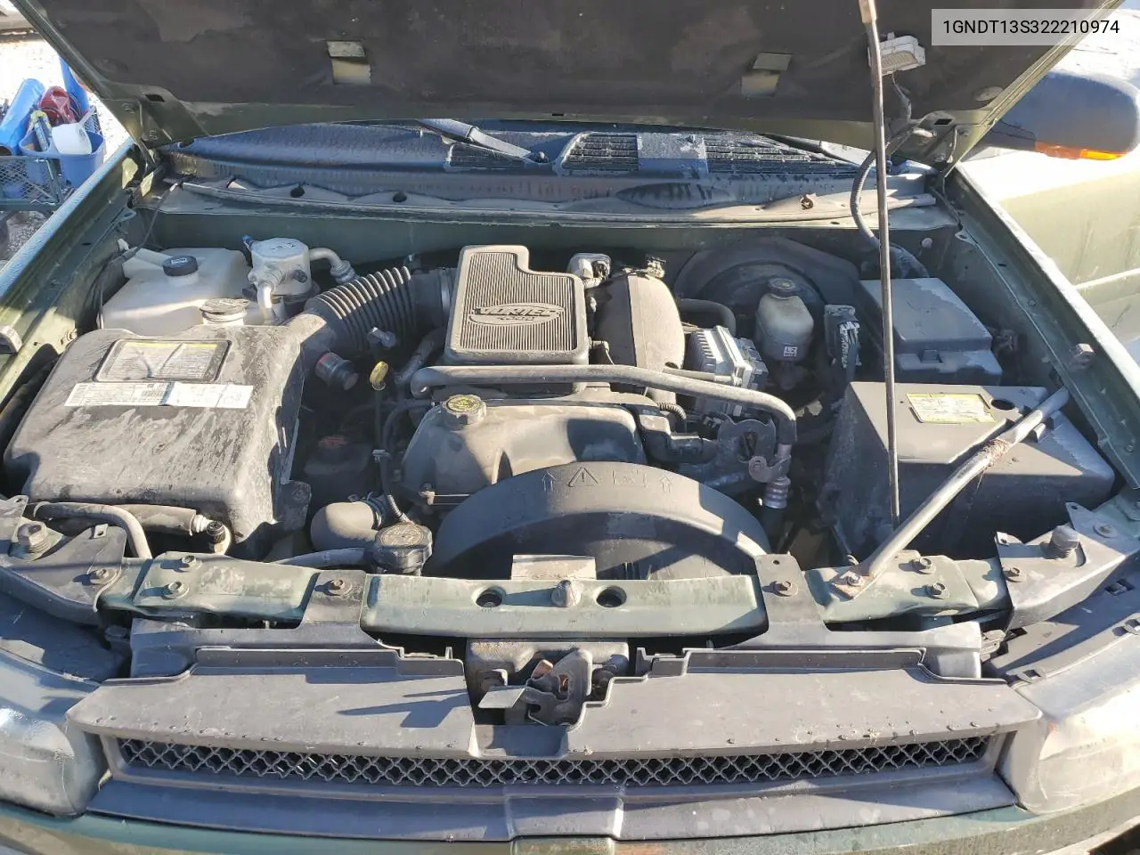 1GNDT13S322210974 2002 Chevrolet Trailblazer