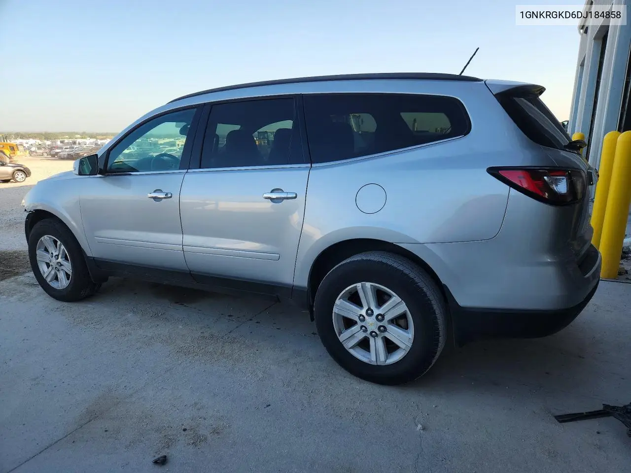2013 Chevrolet Traverse Lt VIN: 1GNKRGKD6DJ184858 Lot: 60040566