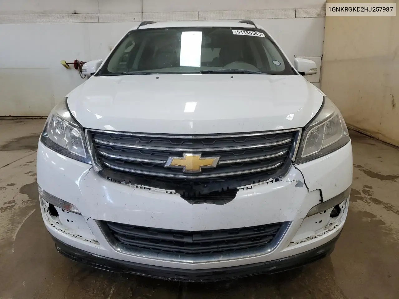 1GNKRGKD2HJ257987 2017 Chevrolet Traverse Lt