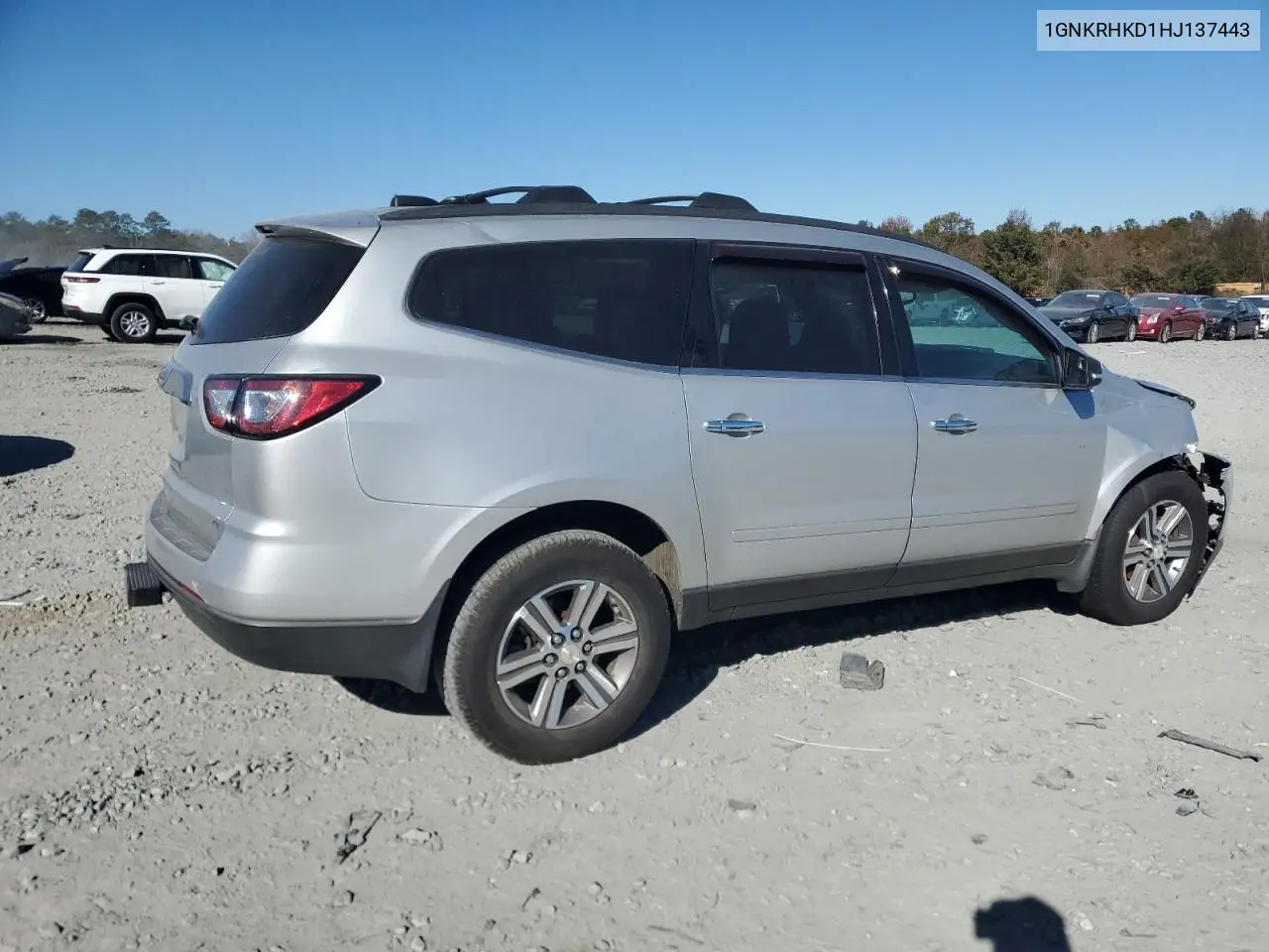 1GNKRHKD1HJ137443 2017 Chevrolet Traverse Lt