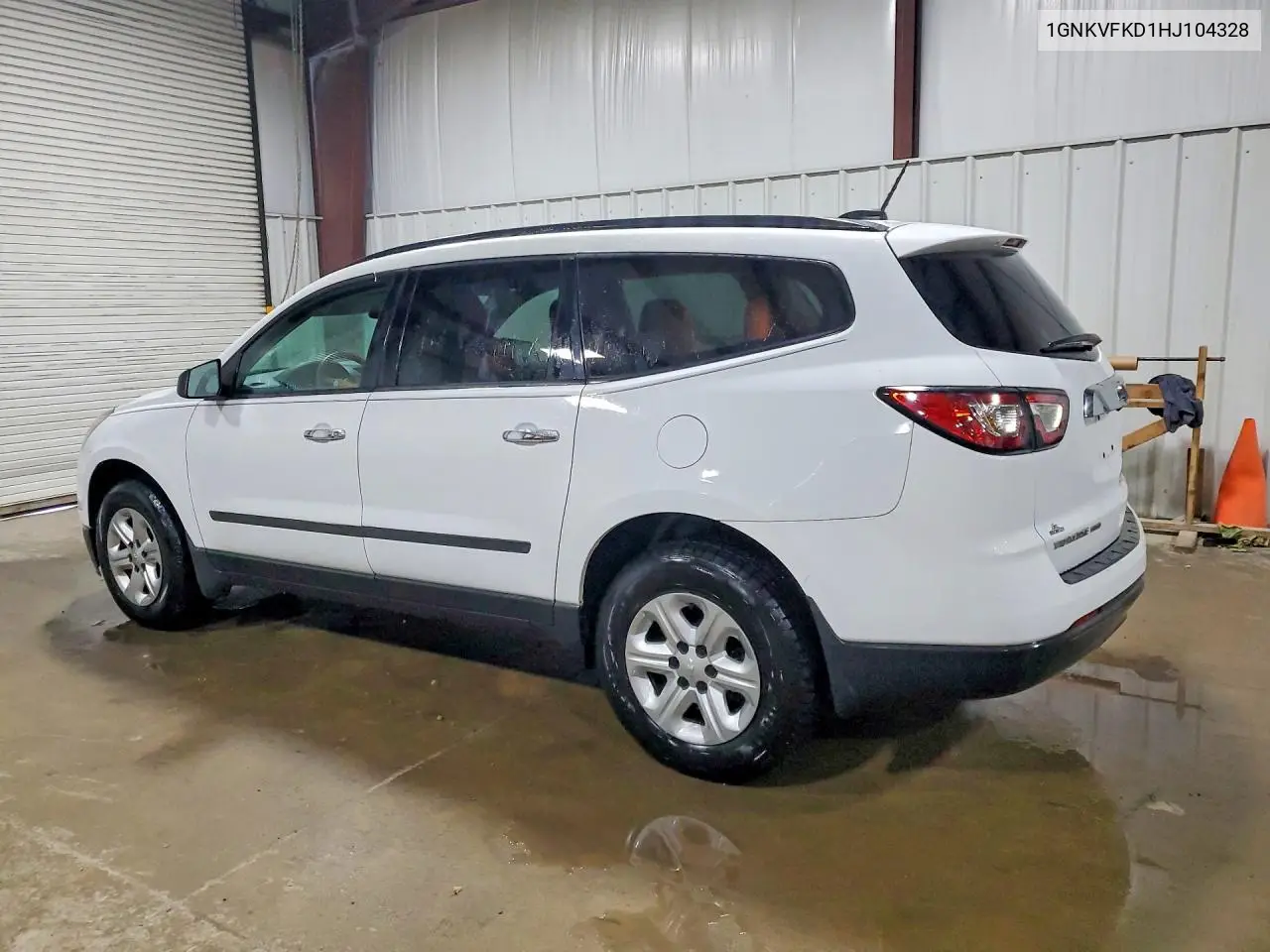 2017 Chevrolet Traverse Ls VIN: 1GNKVFKD1HJ104328 Lot: 62104976
