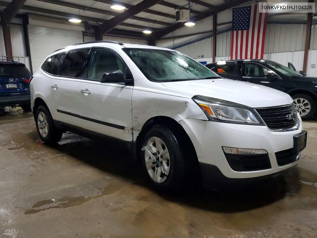 2017 Chevrolet Traverse Ls VIN: 1GNKVFKD1HJ104328 Lot: 62104976