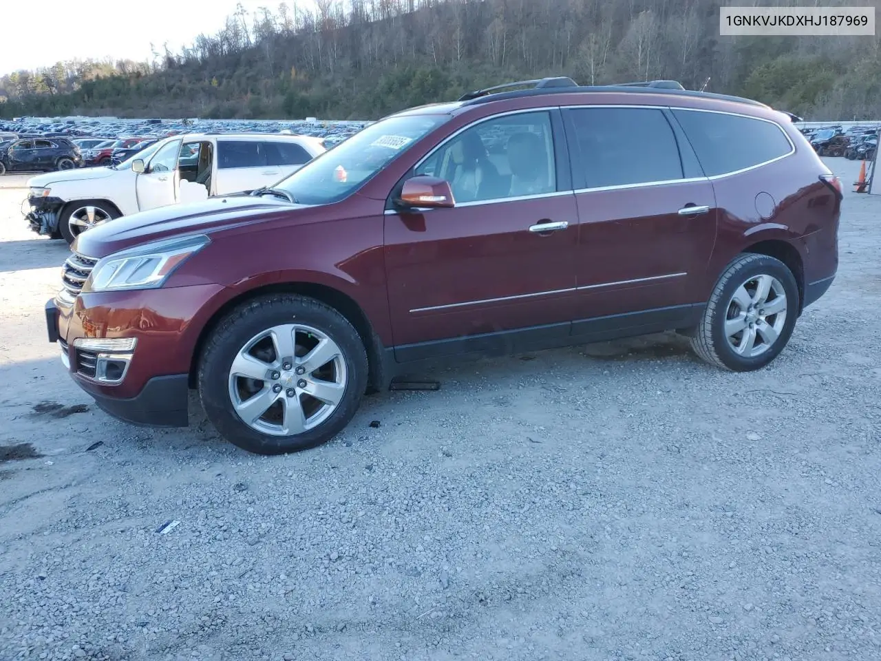 1GNKVJKDXHJ187969 2017 Chevrolet Traverse Premier