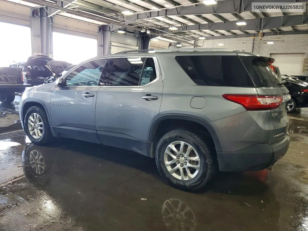 2018 Chevrolet Traverse Lt VIN: 1GNEVGKW8JJ265835 Lot: 61120656