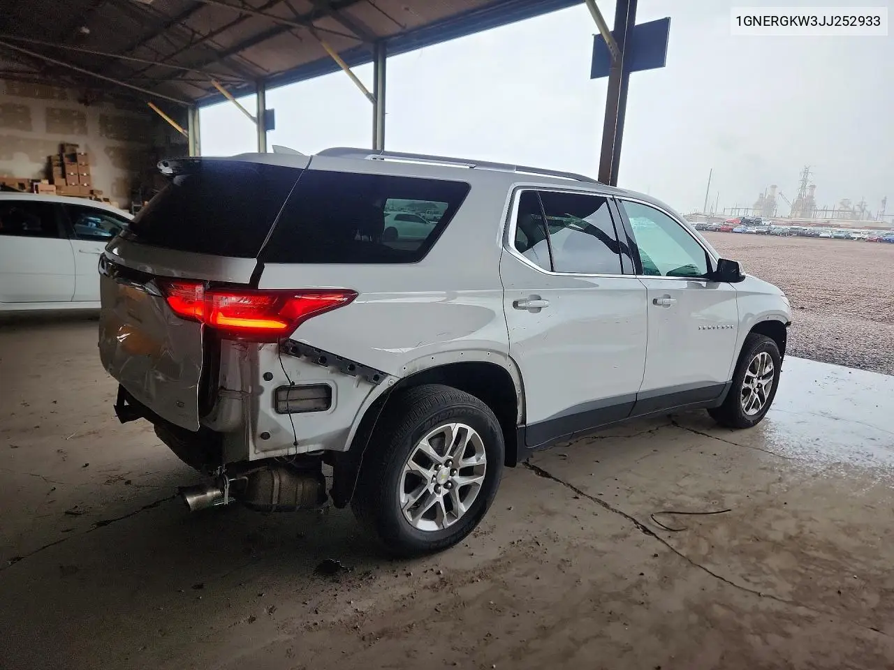 2018 Chevrolet Traverse Lt VIN: 1GNERGKW3JJ252933 Lot: 61521306