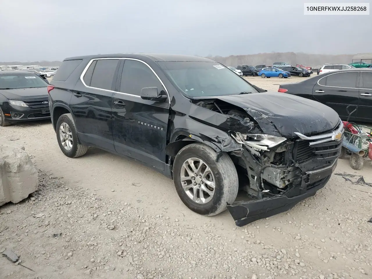 1GNERFKWXJJ258268 2018 Chevrolet Traverse Ls