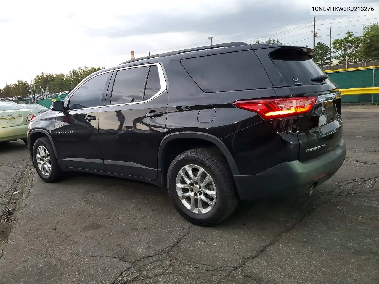 2019 Chevrolet Traverse Lt VIN: 1GNEVHKW3KJ213276 Lot: 56542956