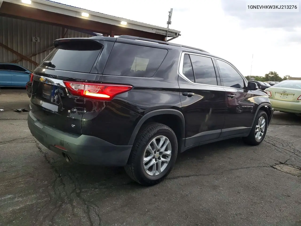 2019 Chevrolet Traverse Lt VIN: 1GNEVHKW3KJ213276 Lot: 56542956