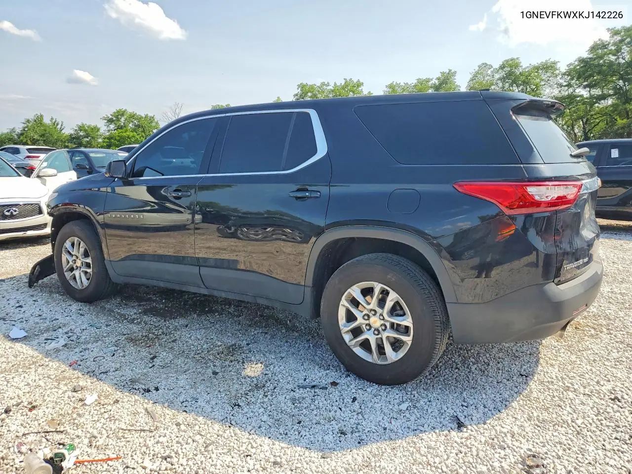 1GNEVFKWXKJ142226 2019 Chevrolet Traverse Ls