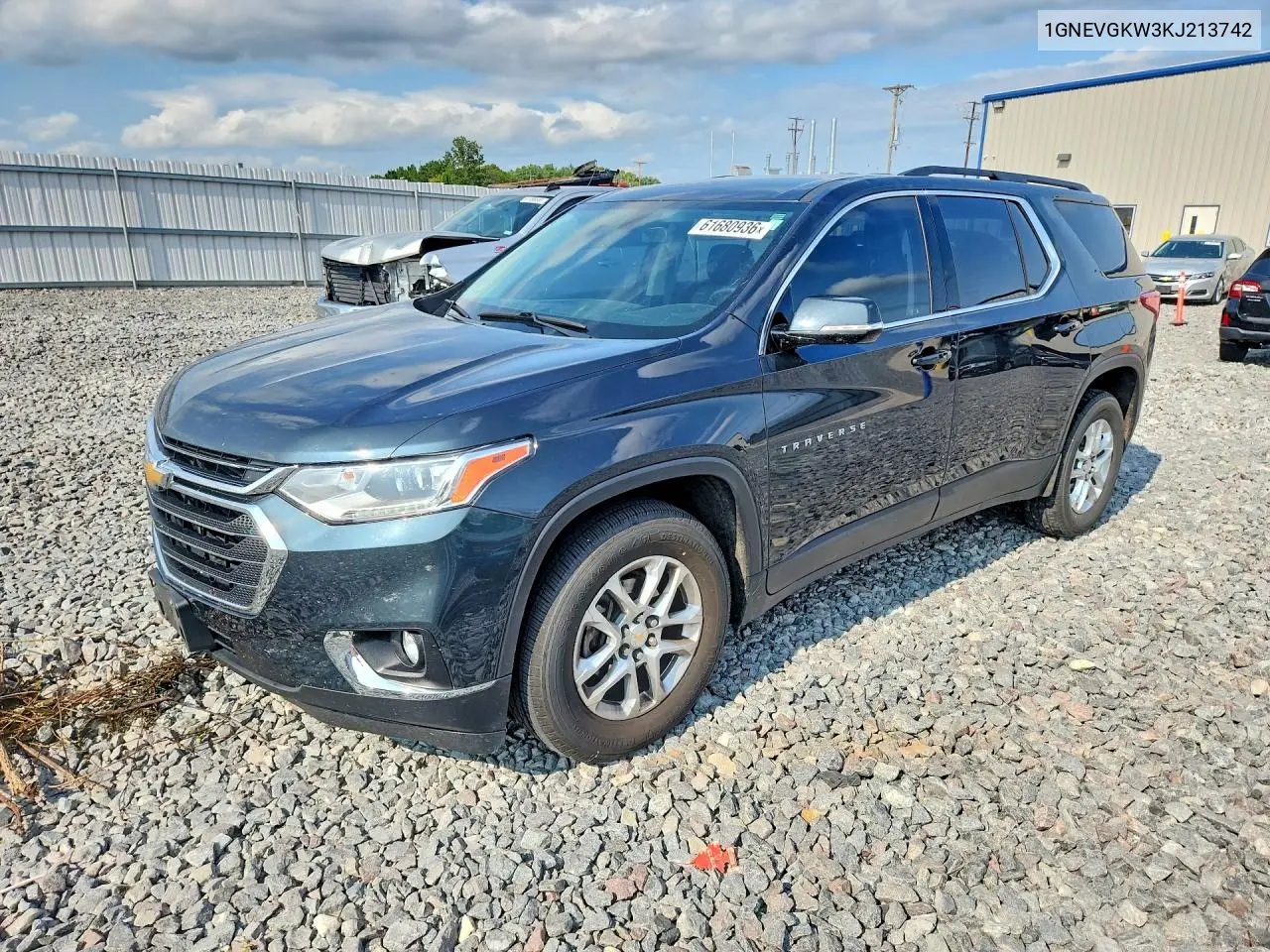 2019 Chevrolet Traverse Lt VIN: 1GNEVGKW3KJ213742 Lot: 61680936