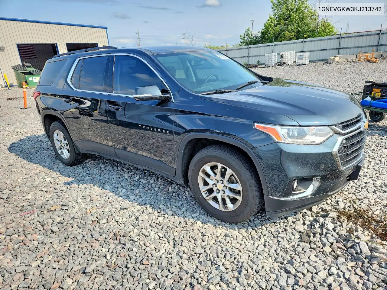 2019 Chevrolet Traverse Lt VIN: 1GNEVGKW3KJ213742 Lot: 61680936