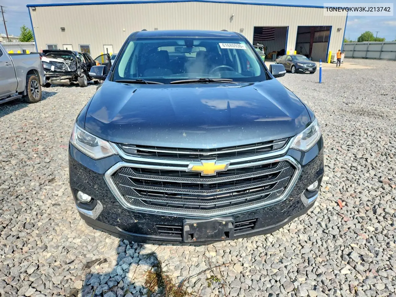 2019 Chevrolet Traverse Lt VIN: 1GNEVGKW3KJ213742 Lot: 61680936