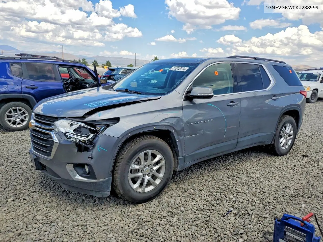 1GNEVGKW0KJ238999 2019 Chevrolet Traverse Lt