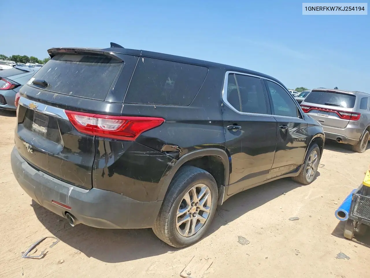 2019 Chevrolet Traverse Ls VIN: 1GNERFKW7KJ254194 Lot: 62219596