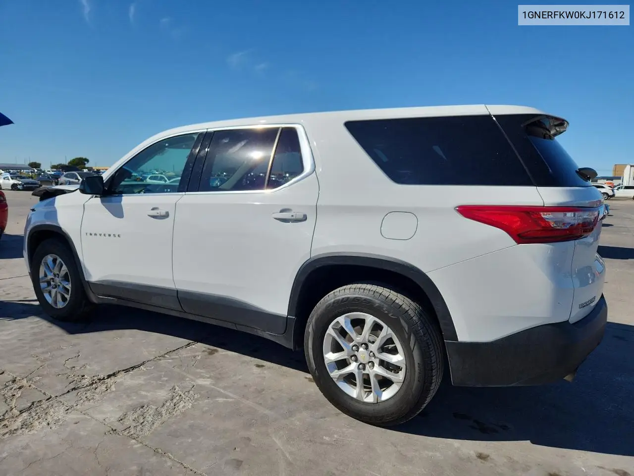 1GNERFKW0KJ171612 2019 Chevrolet Traverse Ls