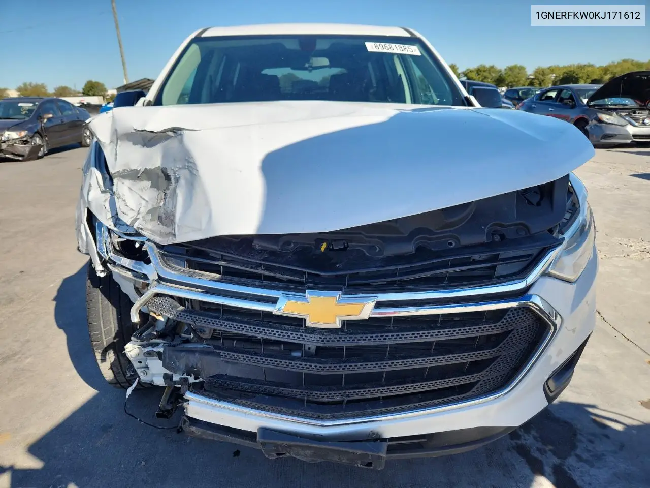 1GNERFKW0KJ171612 2019 Chevrolet Traverse Ls