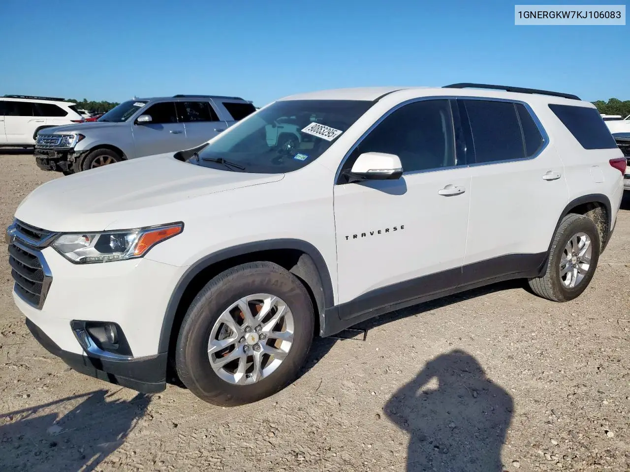 1GNERGKW7KJ106083 2019 Chevrolet Traverse Lt