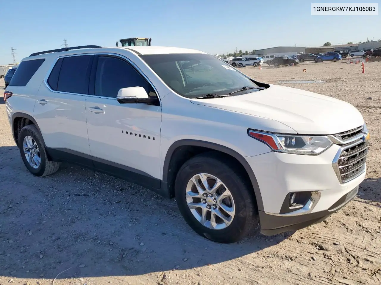 1GNERGKW7KJ106083 2019 Chevrolet Traverse Lt