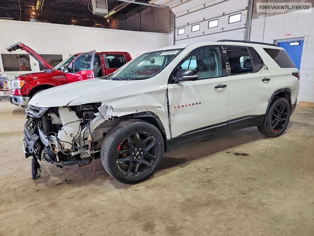 2020 Chevrolet Traverse Premier VIN: 1GNEVKKW7LJ169720 Lot: 62036996