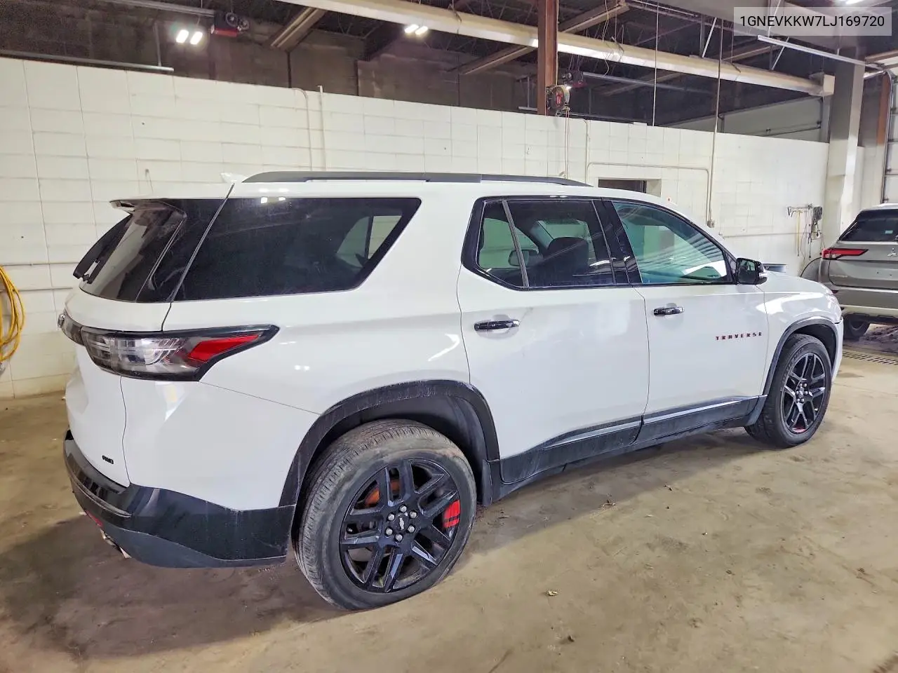 2020 Chevrolet Traverse Premier VIN: 1GNEVKKW7LJ169720 Lot: 62036996
