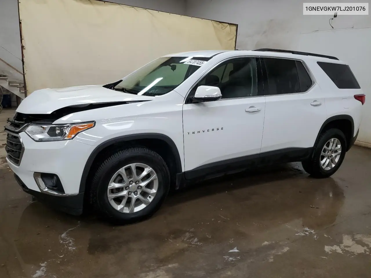 1GNEVGKW7LJ201076 2020 Chevrolet Traverse Lt