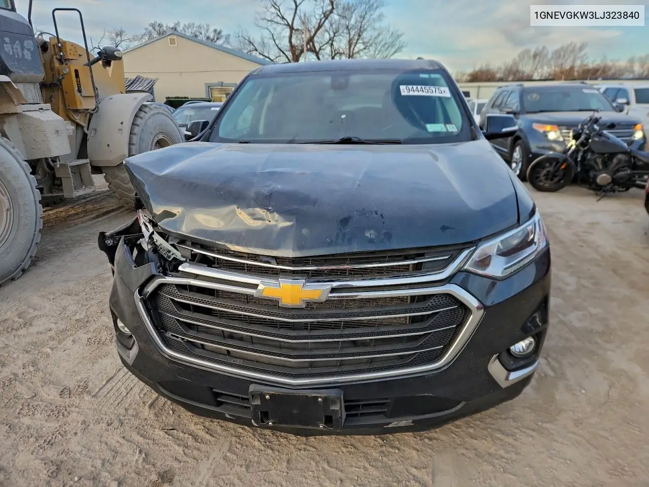 1GNEVGKW3LJ323840 2020 Chevrolet Traverse Lt