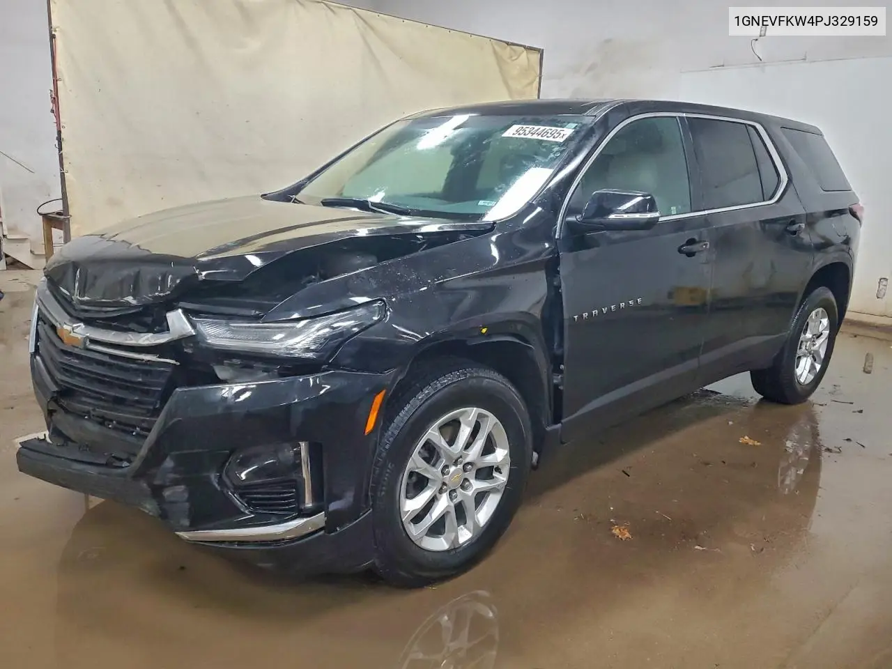 1GNEVFKW4PJ329159 2023 Chevrolet Traverse Ls
