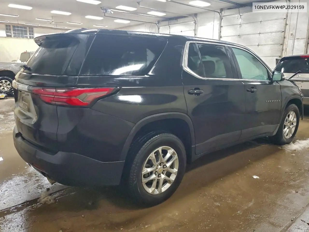 1GNEVFKW4PJ329159 2023 Chevrolet Traverse Ls