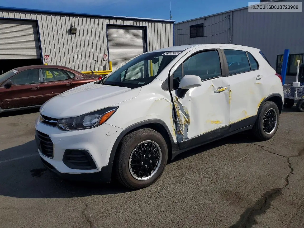 2018 Chevrolet Trax Ls VIN: KL7CJKSB8JB723988 Lot: 59207066