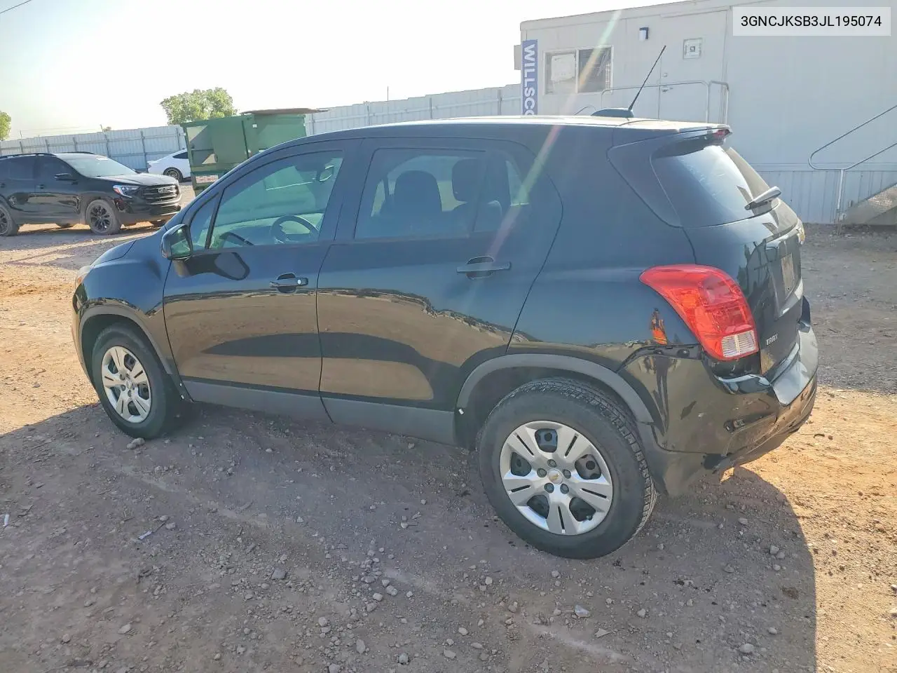2018 Chevrolet Trax Ls VIN: 3GNCJKSB3JL195074 Lot: 61870446