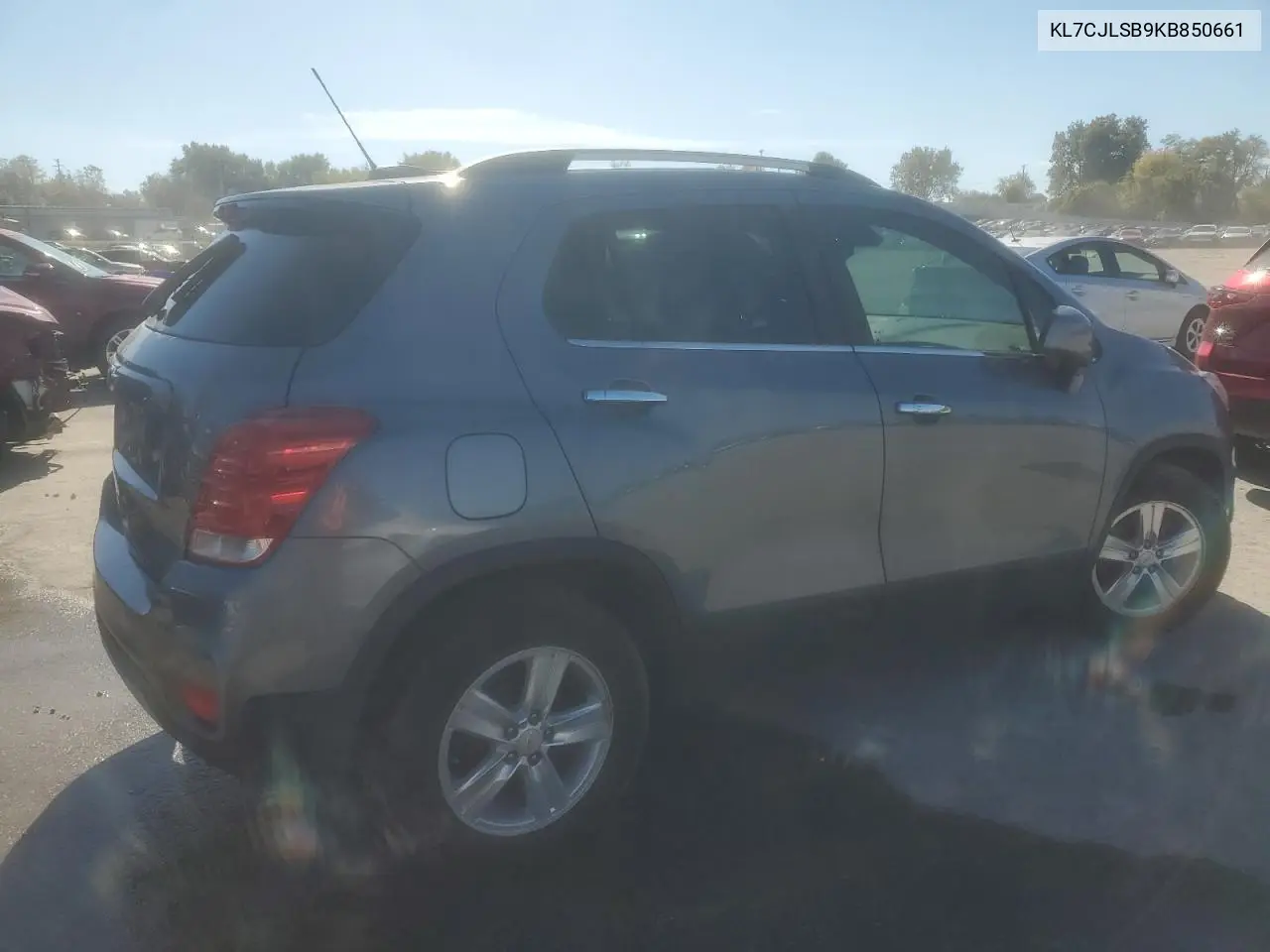 KL7CJLSB9KB850661 2019 Chevrolet Trax 1Lt