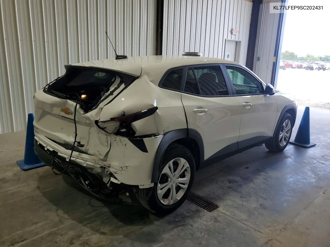 2025 Chevrolet Trax Ls VIN: KL77LFEP9SC202431 Lot: 57069476