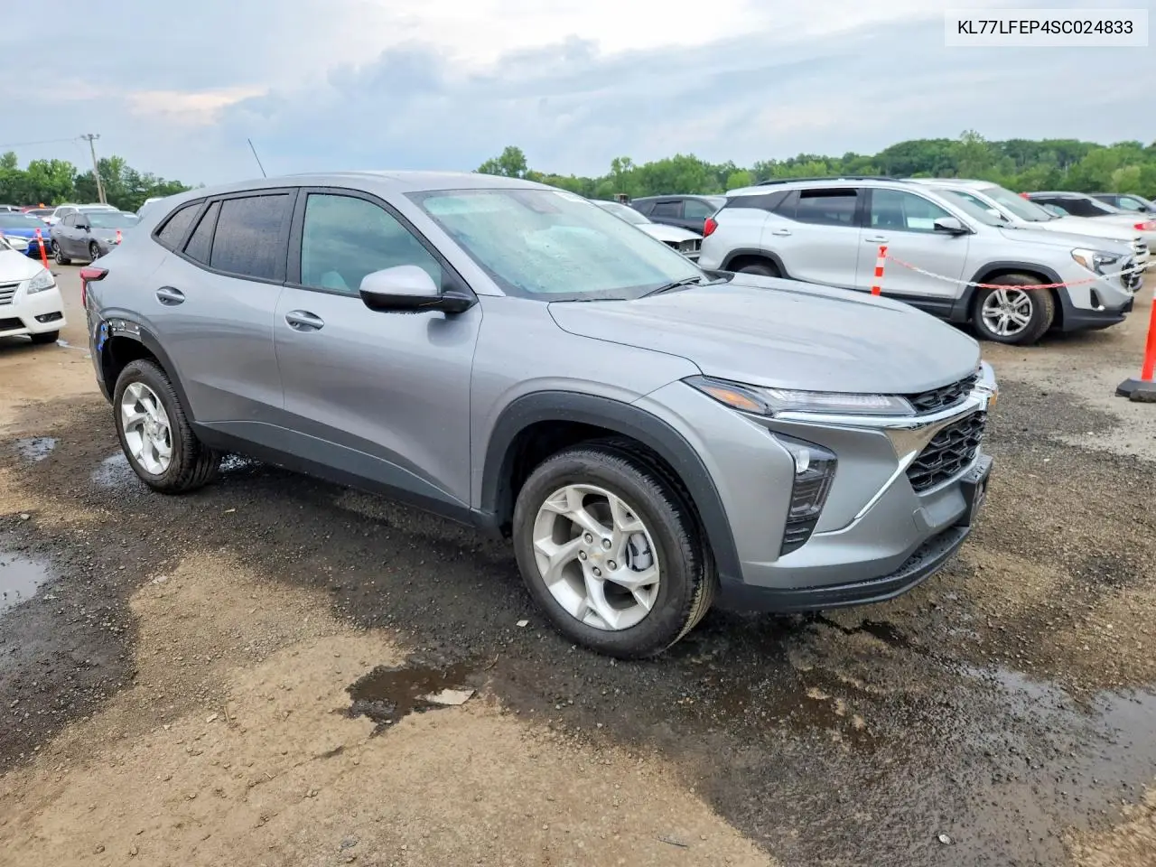 2025 Chevrolet Trax Ls VIN: KL77LFEP4SC024833 Lot: 58996466
