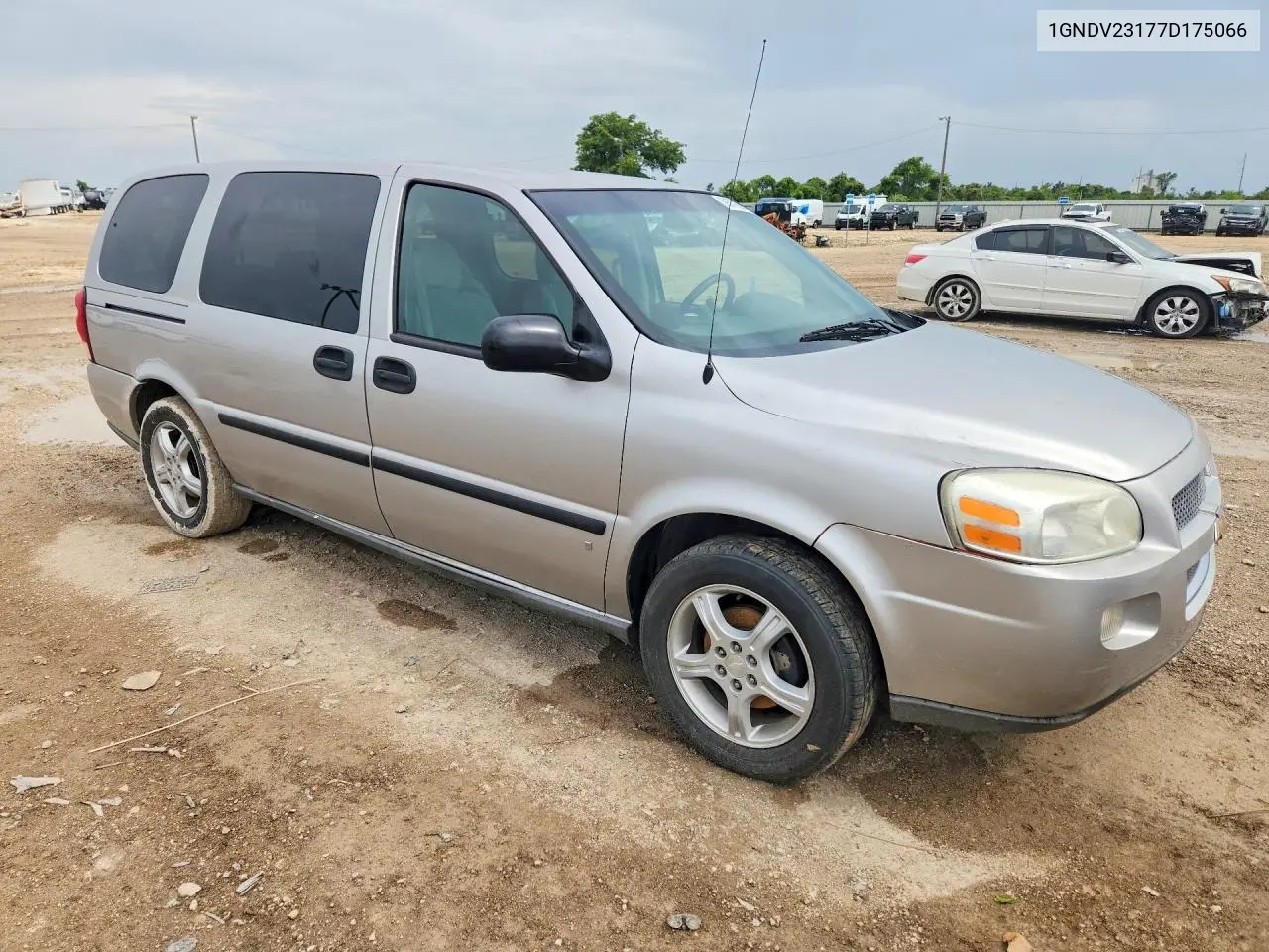 2007 Chevrolet Uplander Ls VIN: 1GNDV23177D175066 Lot: 59677666