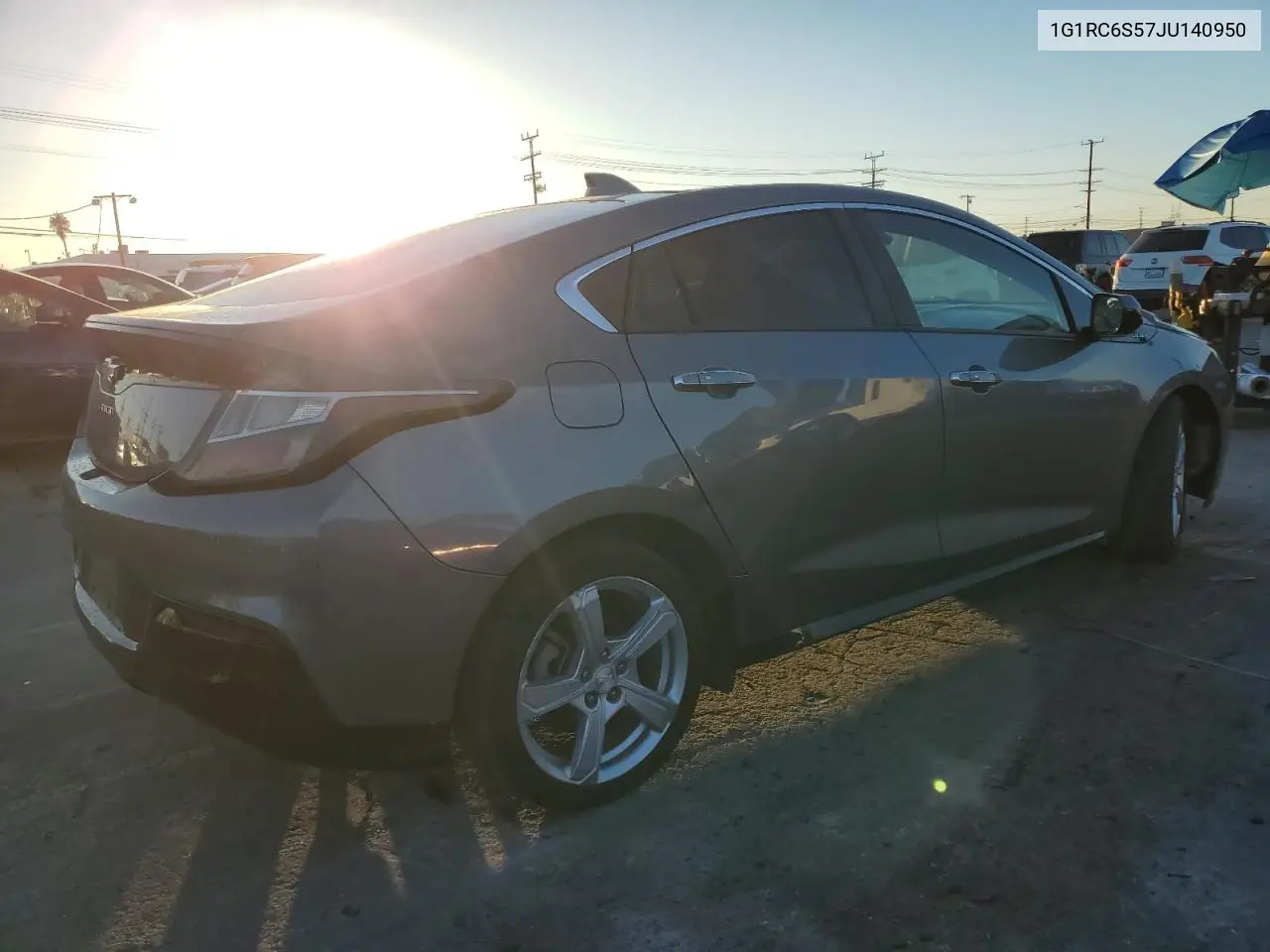 1G1RC6S57JU140950 2018 Chevrolet Volt Lt