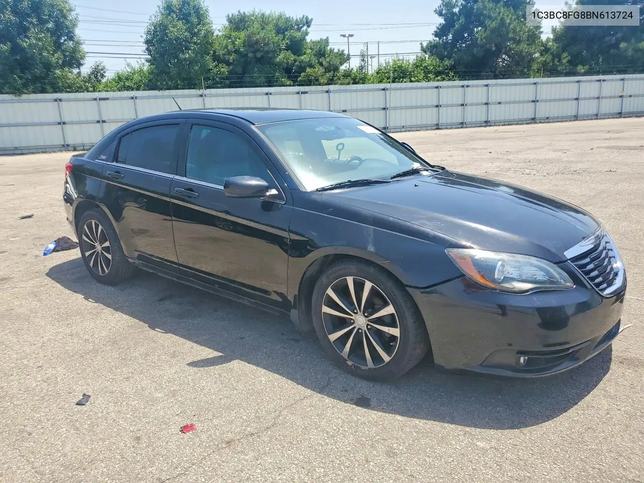 2011 Chrysler 200 S VIN: 1C3BC8FG8BN613724 Lot: 58985136