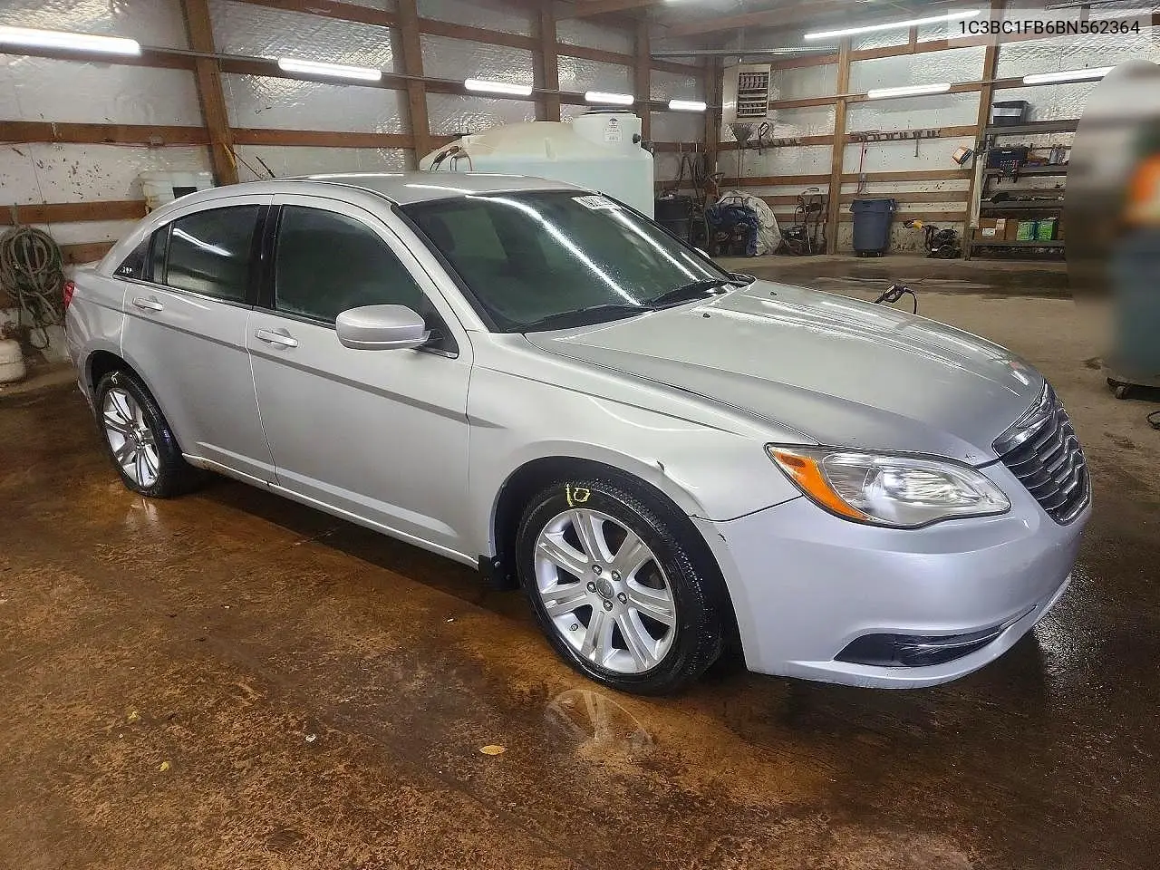 2011 Chrysler 200 Touring VIN: 1C3BC1FB6BN562364 Lot: 79826935