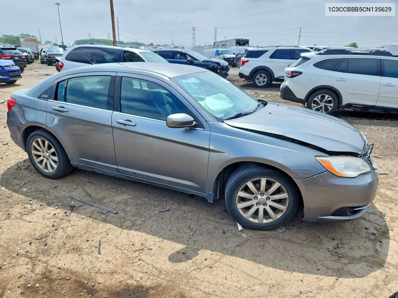 2012 Chrysler 200 Touring VIN: 1C3CCBBB5CN135629 Lot: 60422496