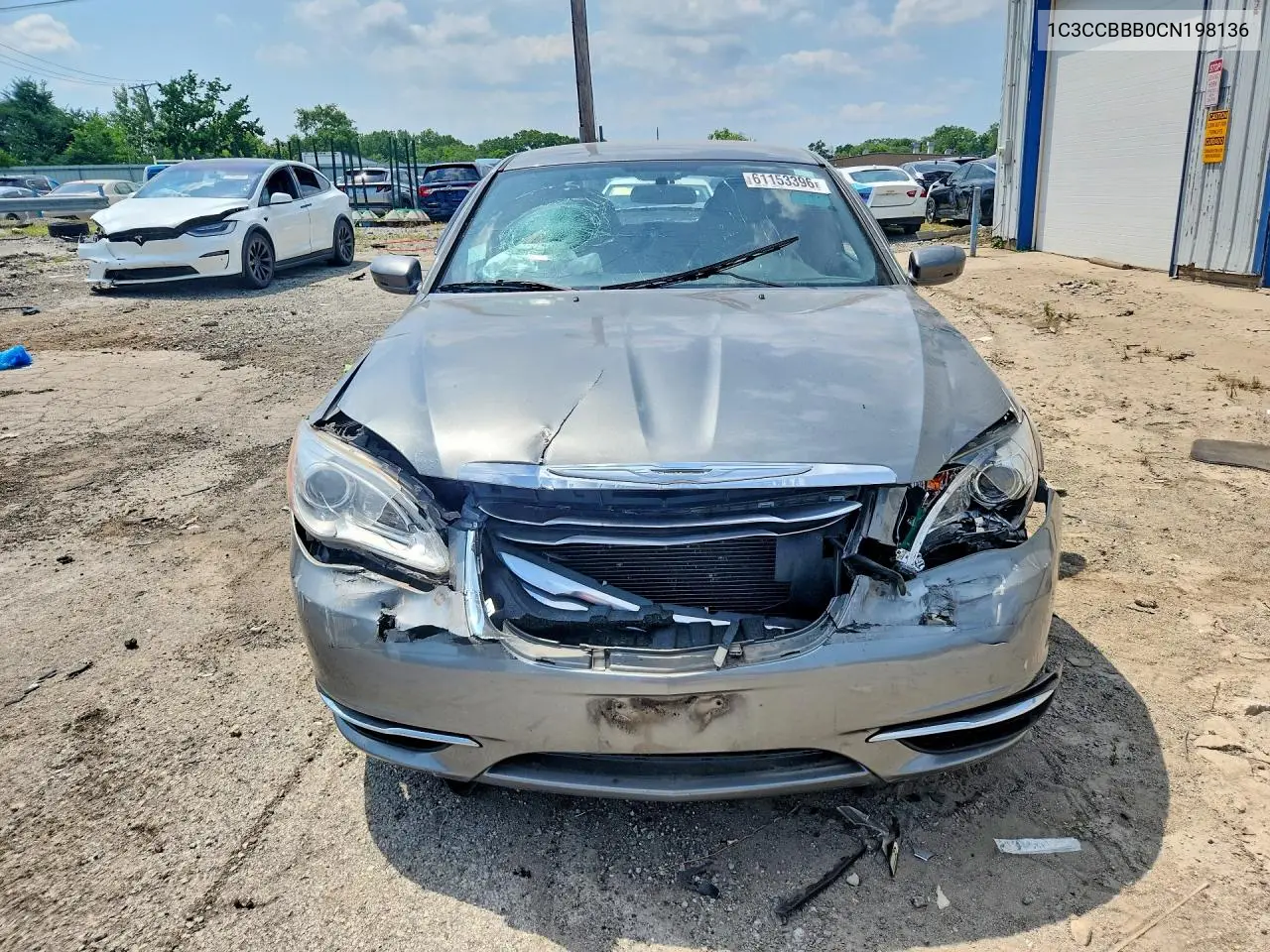 2012 Chrysler 200 Touring VIN: 1C3CCBBB0CN198136 Lot: 61153396