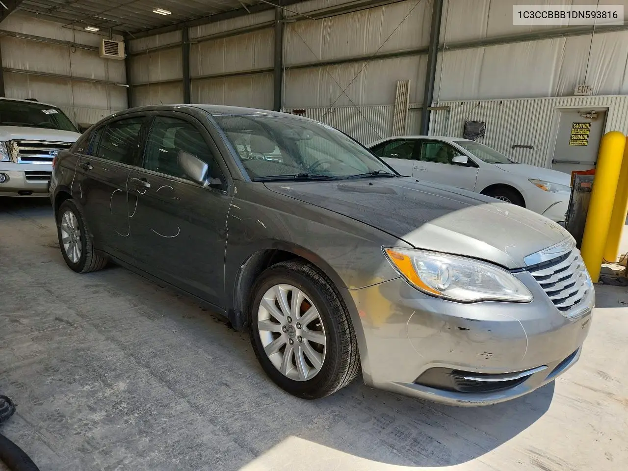 2013 Chrysler 200 Touring VIN: 1C3CCBBB1DN593816 Lot: 60716566