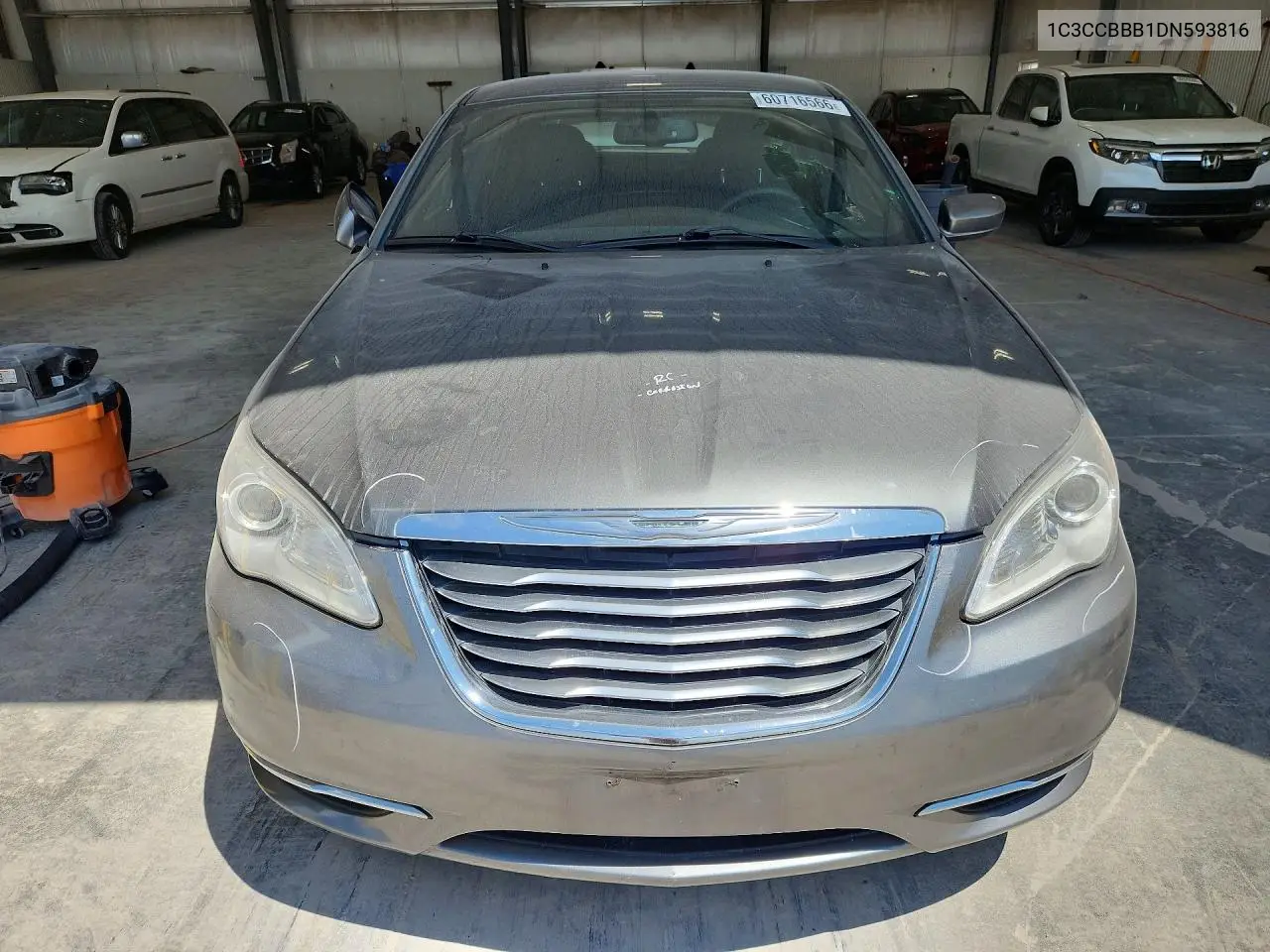 2013 Chrysler 200 Touring VIN: 1C3CCBBB1DN593816 Lot: 60716566