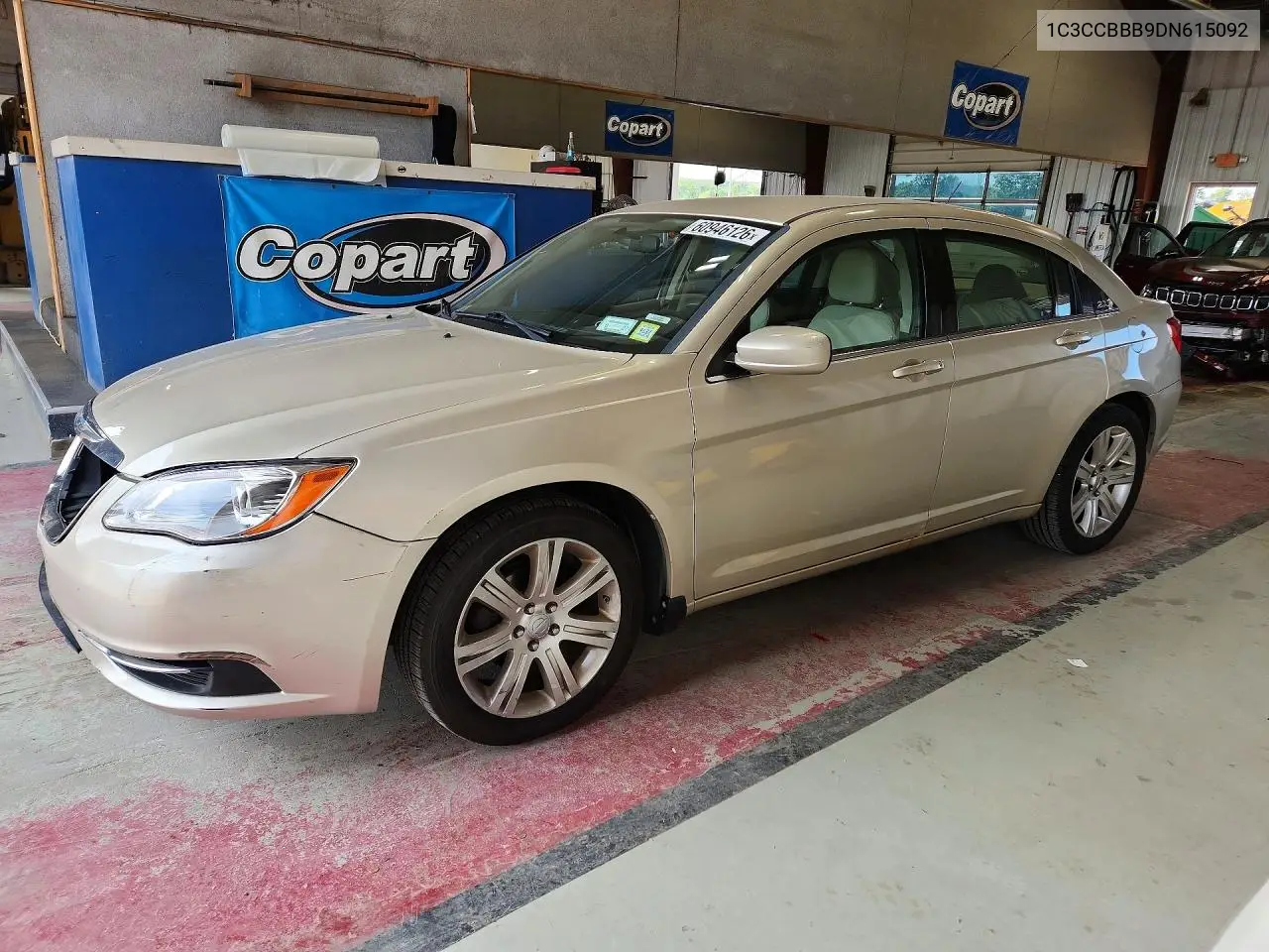 2013 Chrysler 200 Touring VIN: 1C3CCBBB9DN615092 Lot: 60946126